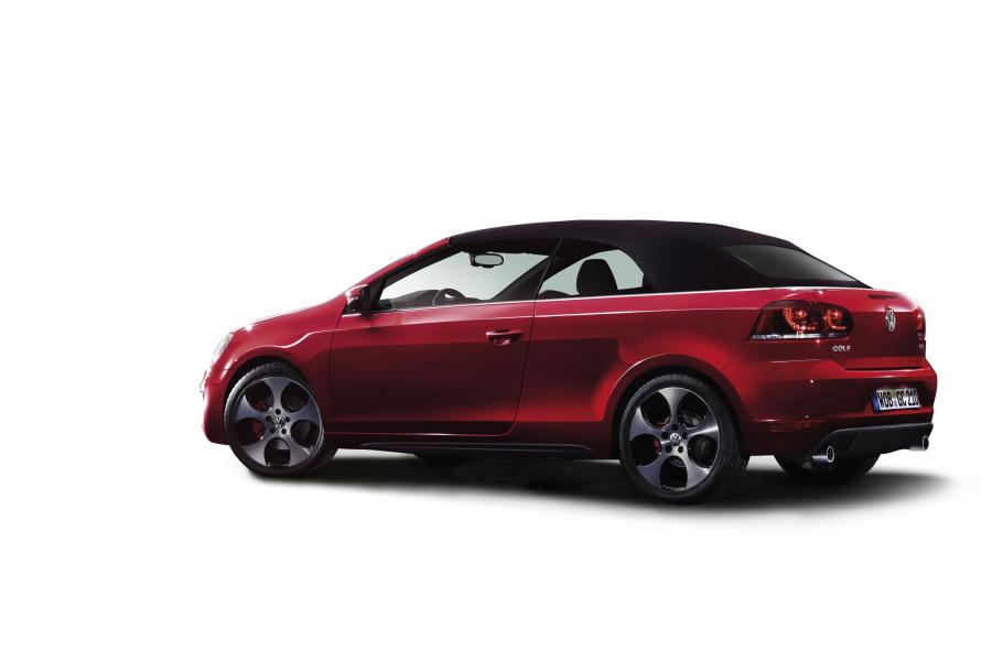  Volkswagen Golf GTi Cabrio 2012 года  (фото 55 из 61)